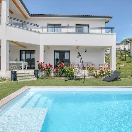 Coteaux En Vue * Aureville