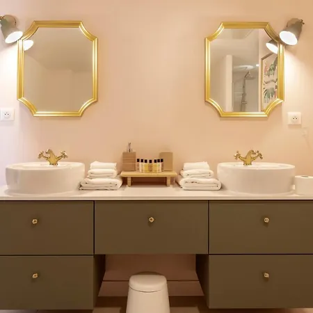 Apartament Coteaux En Vue